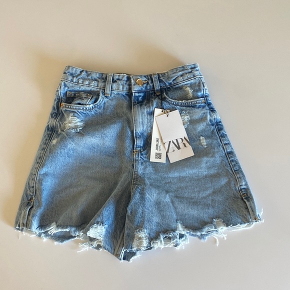 ZARA New Women’s High Rise Jean Shorts - Picture 3 of 8
